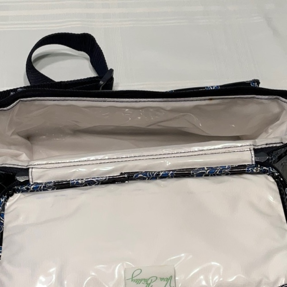 Vera Bradley Insulated Crossbody Bag with Two Front Pockets - Picture 6 of 7